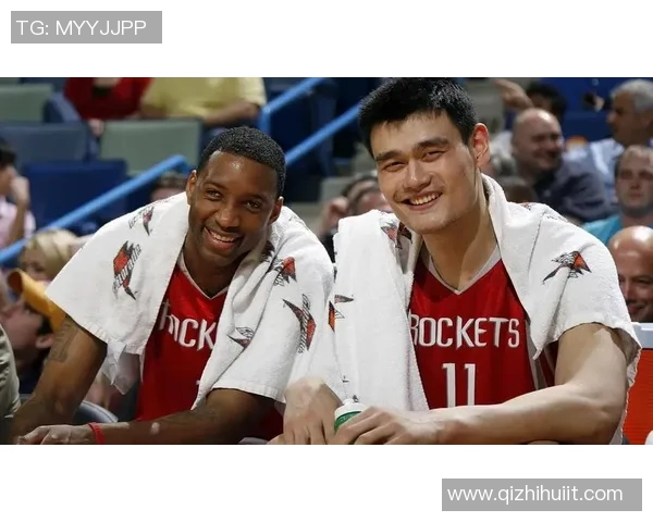 米尔与姚明的篮球传奇：跨越文化的友谊与合作之路